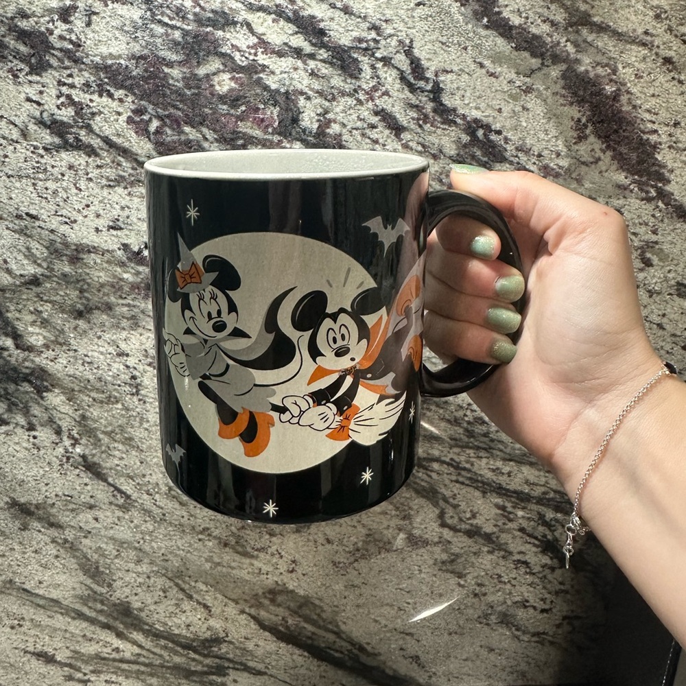 Mickey Mouse halloween Cup